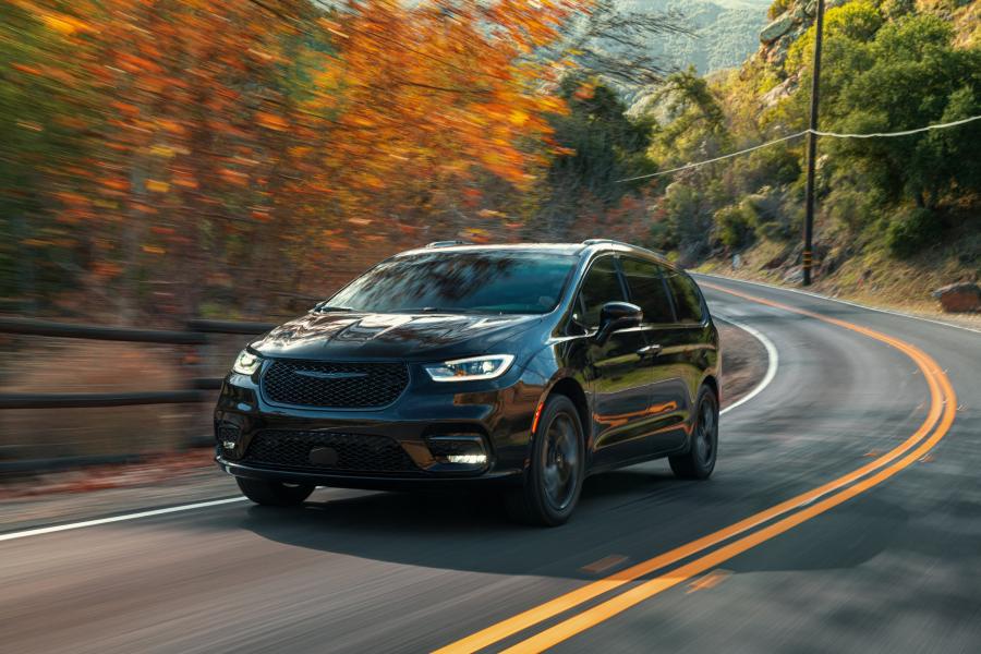  Chrysler Pacifica Limited S Appearance Package AWD (RU) 2020 года  (фото 47 из 70)
